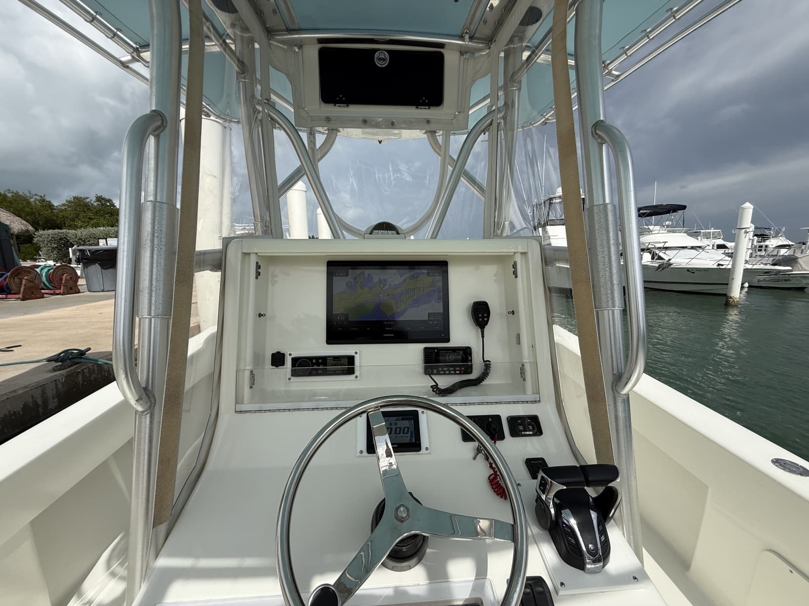 2012 SeaVee 320B - Photo 14