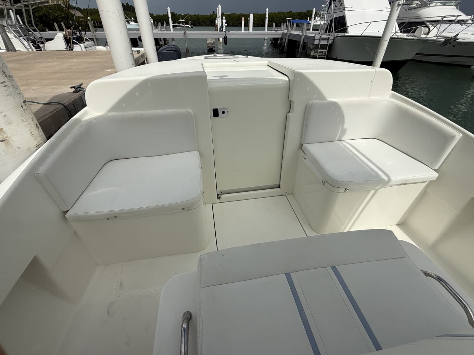 2012 SeaVee 320B - Photo 5