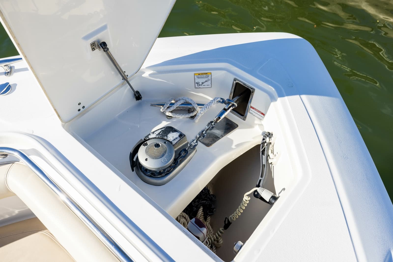 2017 Boston Whaler 370 Outrage - Photo 18