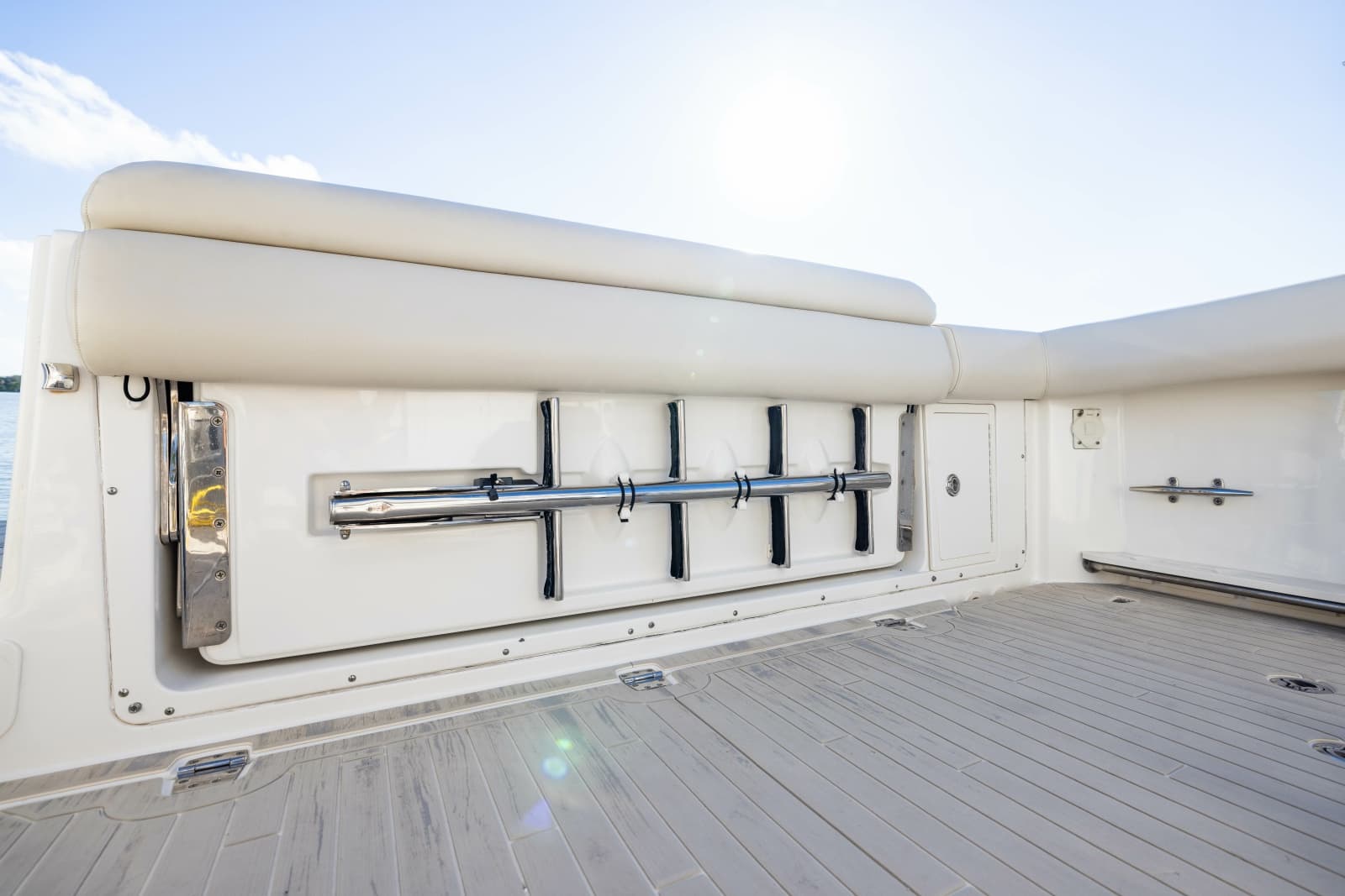 2017 Boston Whaler 370 Outrage - Photo 50