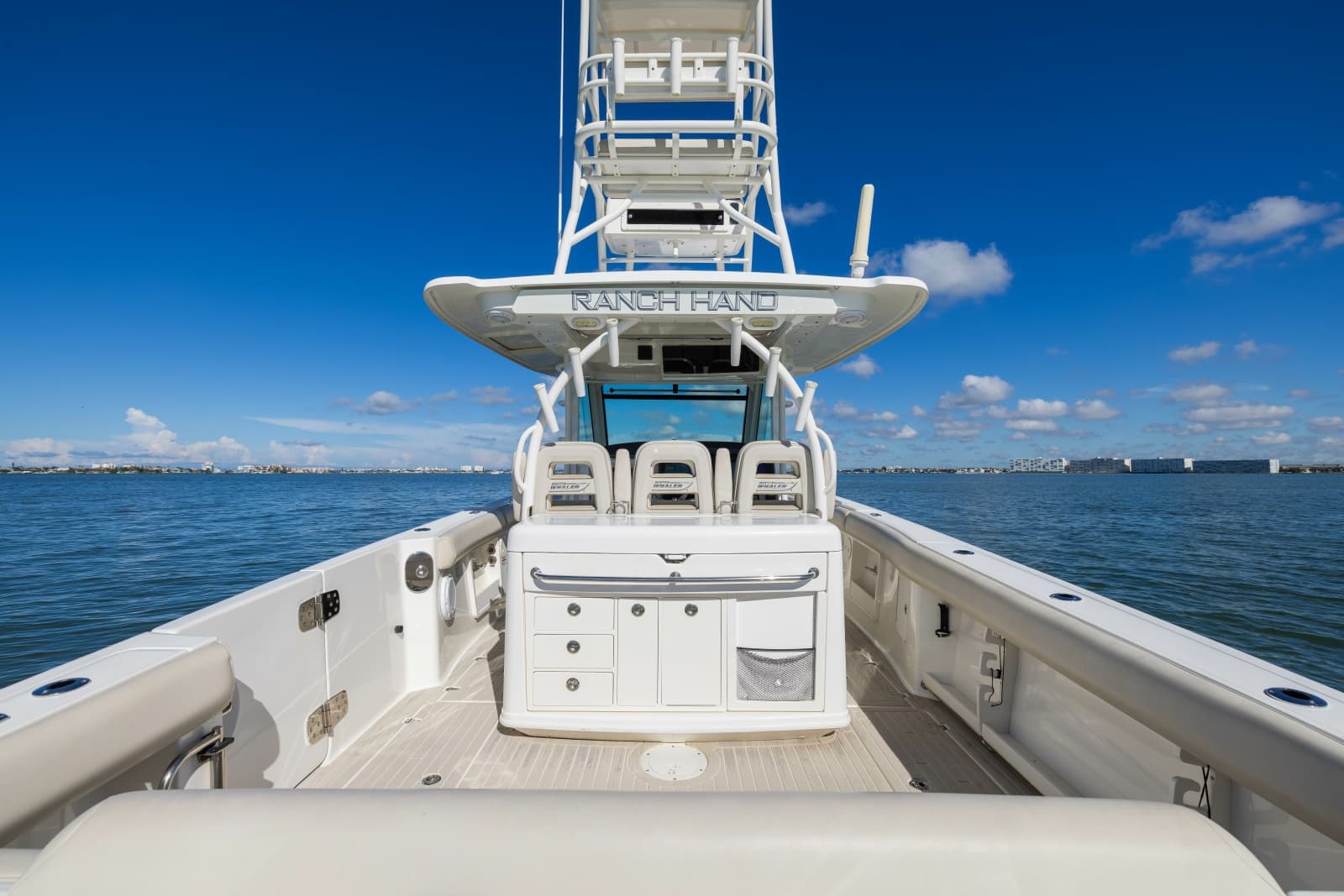 2017 Boston Whaler 370 Outrage - Photo 40