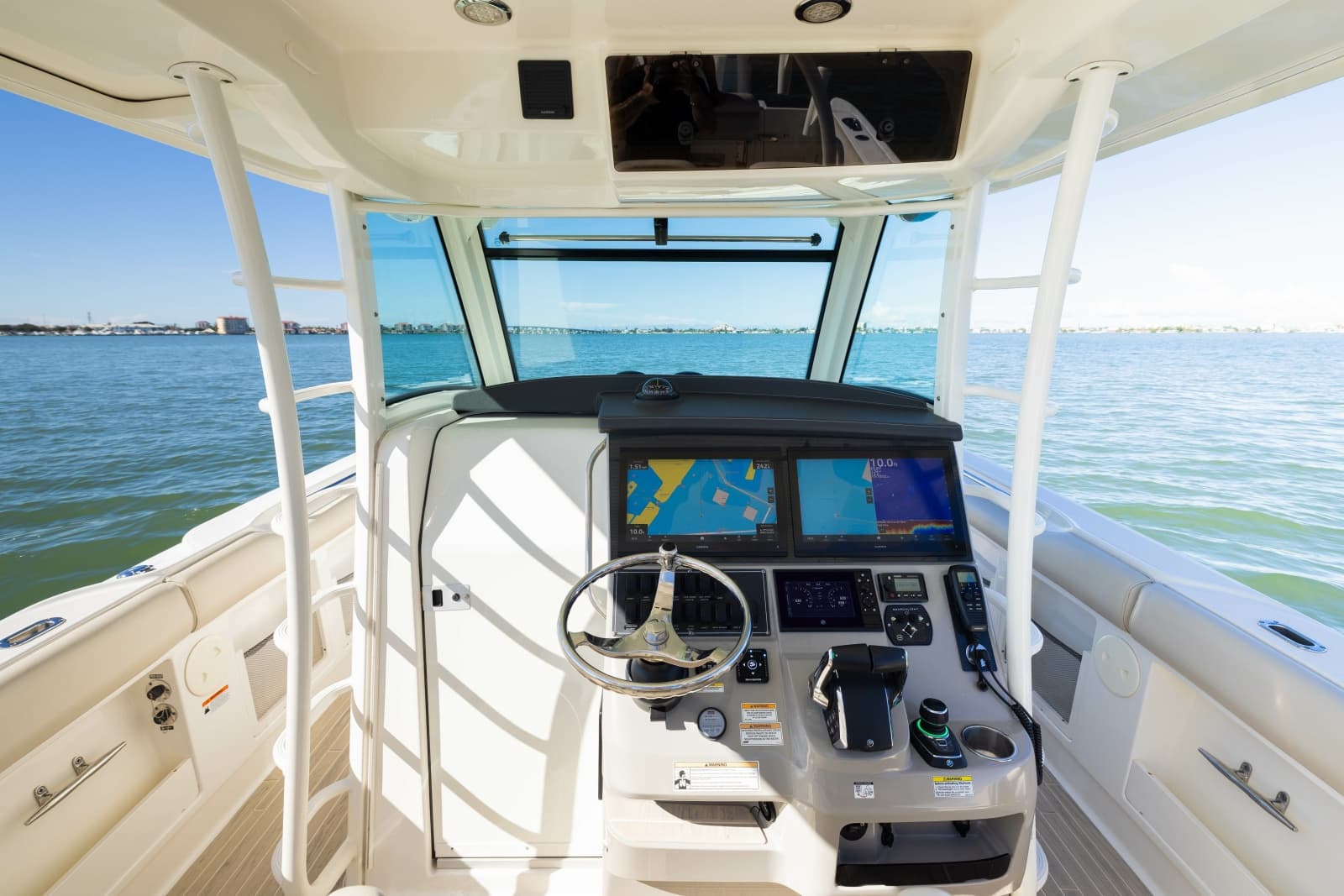 2017 Boston Whaler 370 Outrage - Photo 33