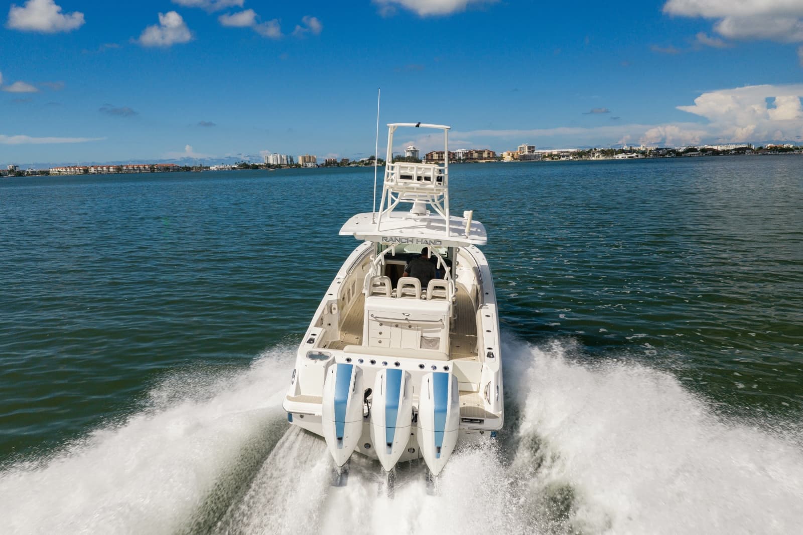 2017 Boston Whaler 370 Outrage - Photo 13
