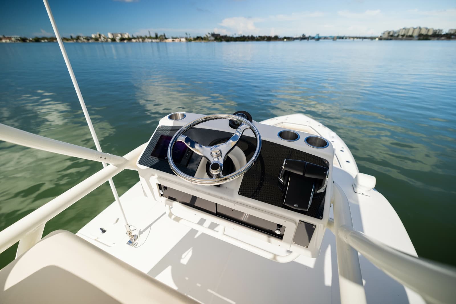 2017 Boston Whaler 370 Outrage - Photo 26