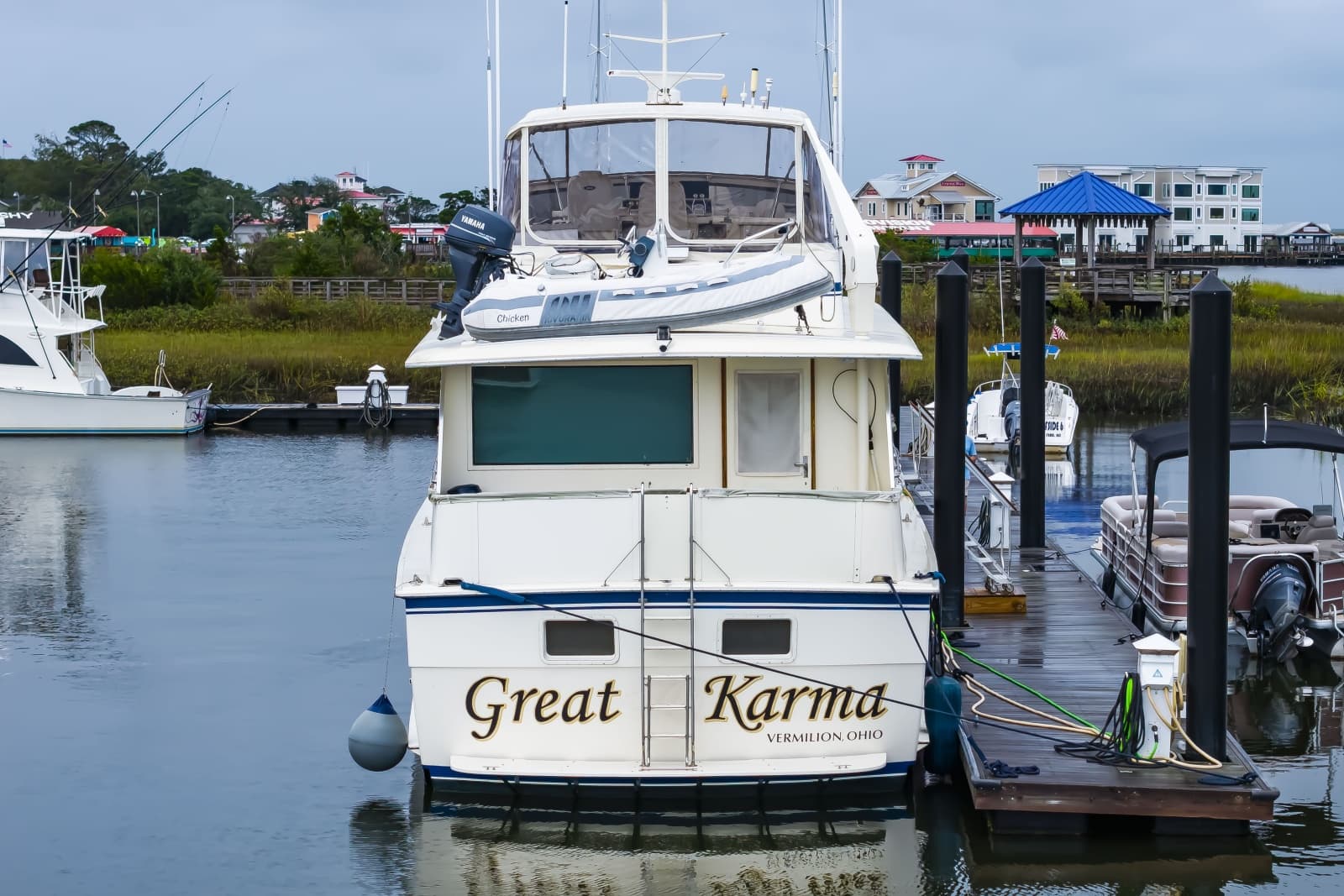 1987 Hatteras 63 Motor Yacht - Photo 6
