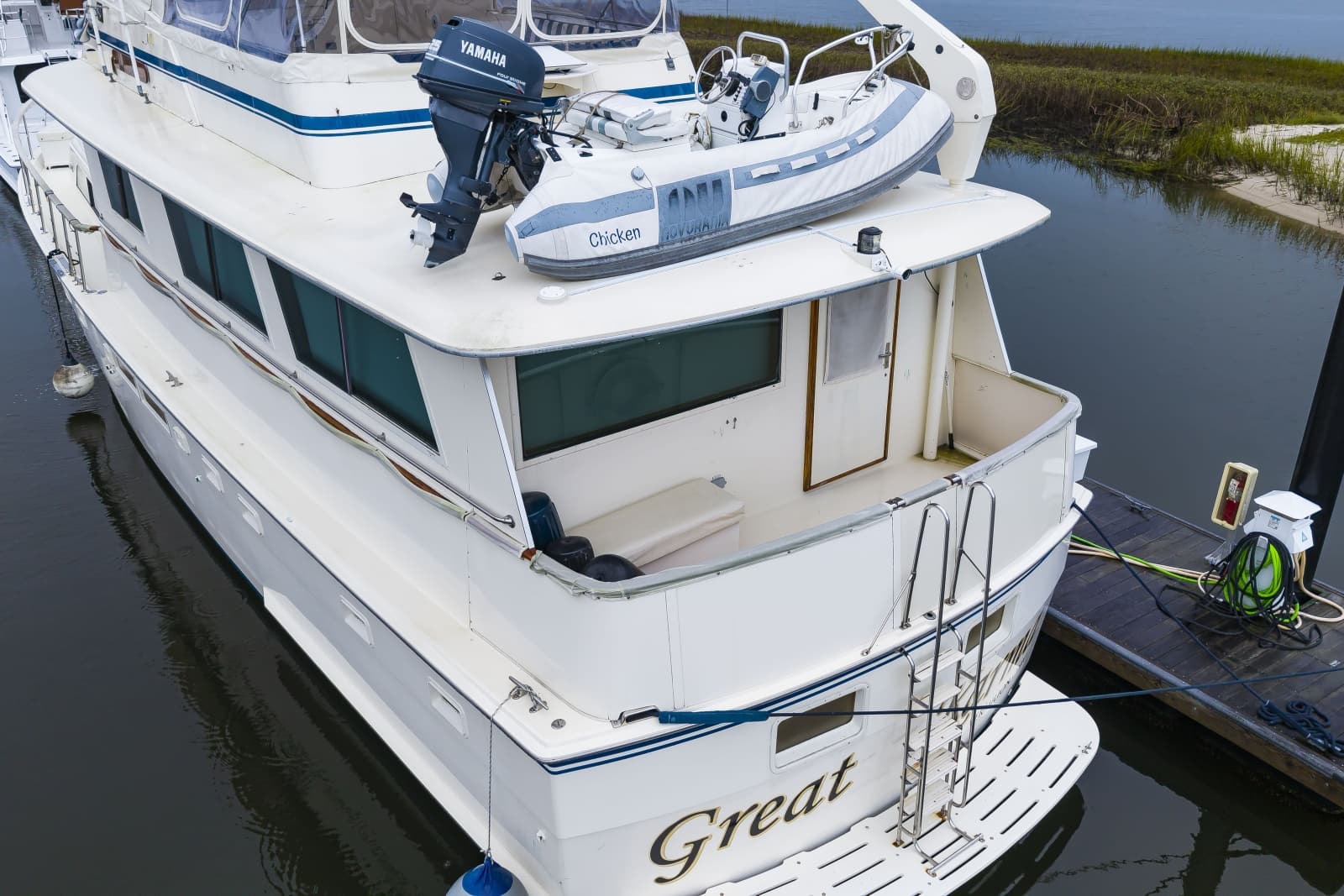 1987 Hatteras 63 Motor Yacht - Photo 3