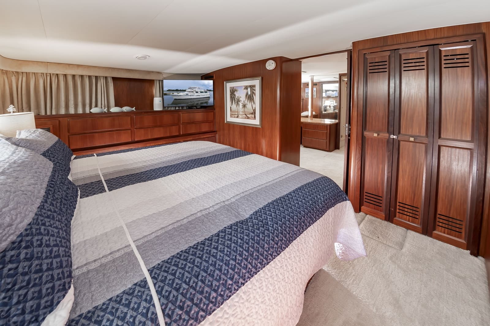 1987 Hatteras 63 Motor Yacht - Photo 84