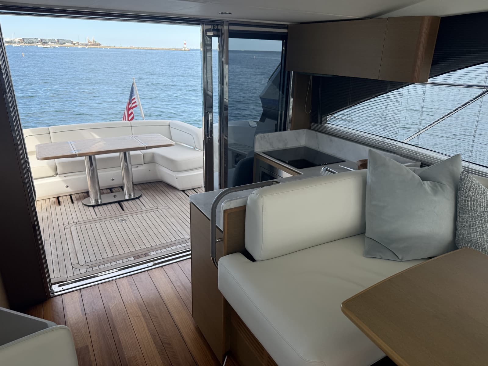 2023 Princess F45 - Photo 36