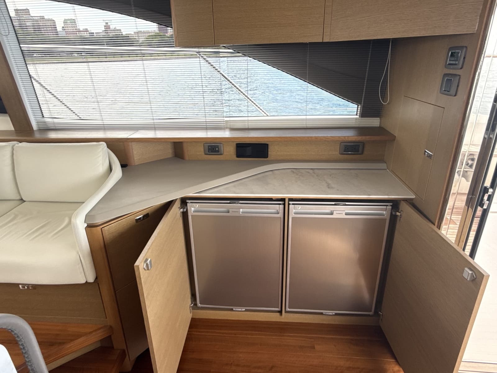 2023 Princess F45 - Photo 47