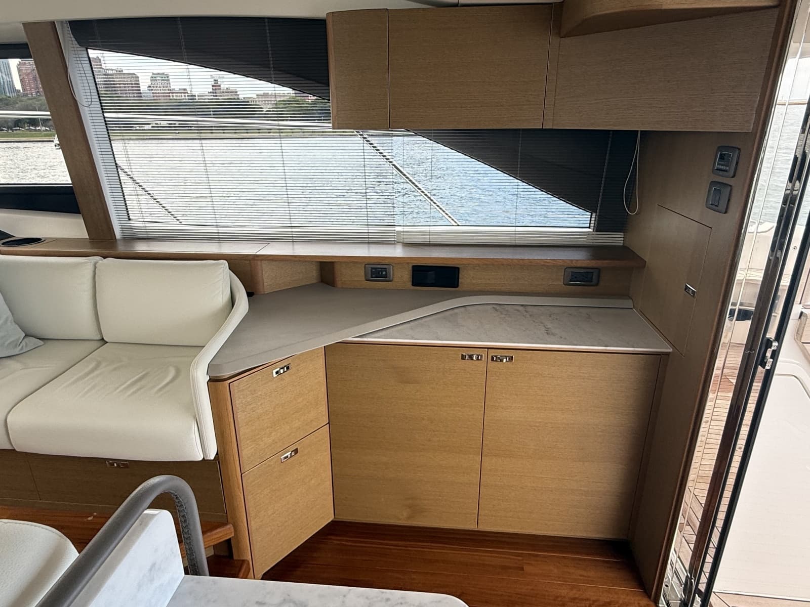 2023 Princess F45 - Photo 46