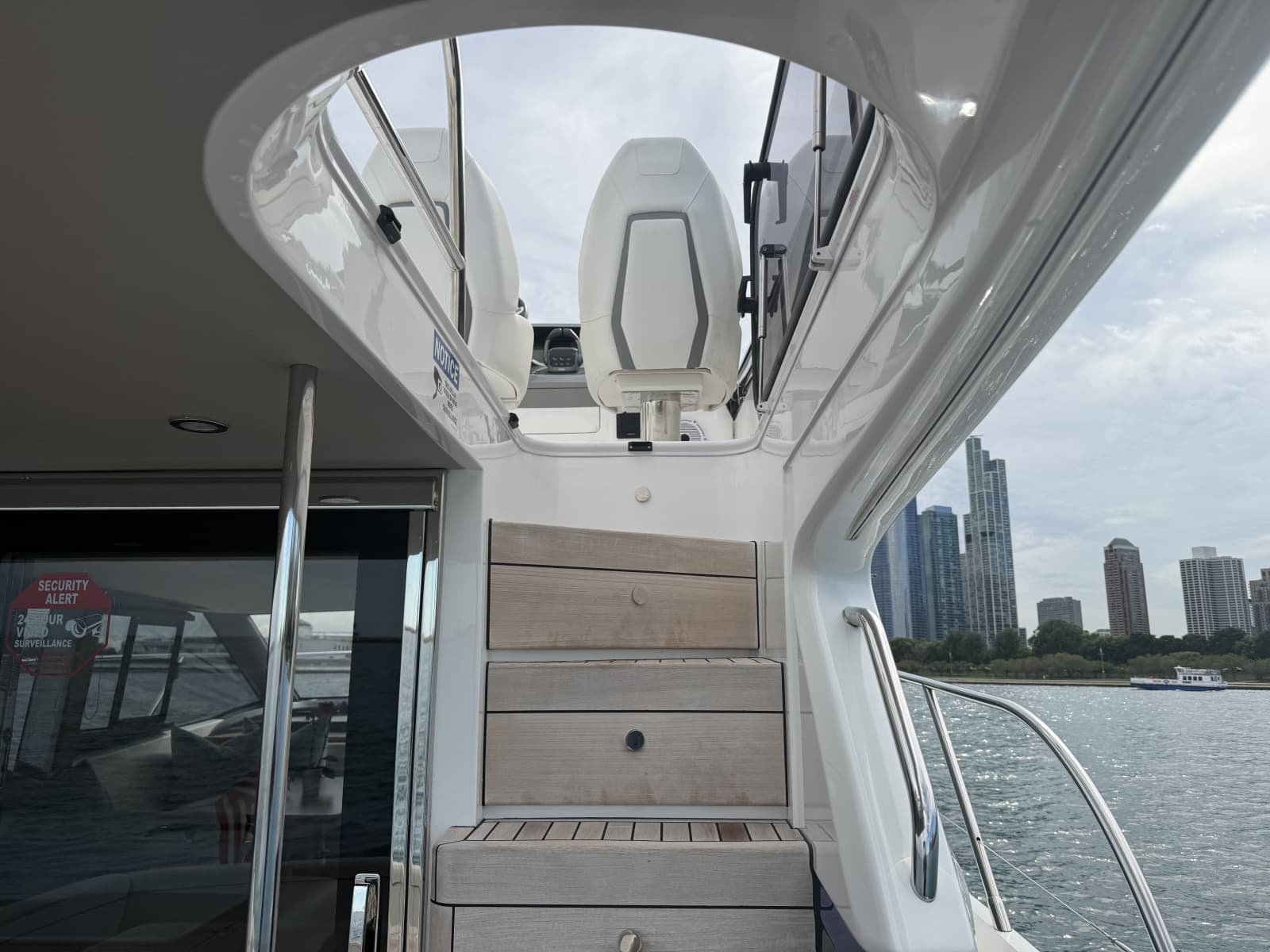 2023 Princess F45 - Photo 22