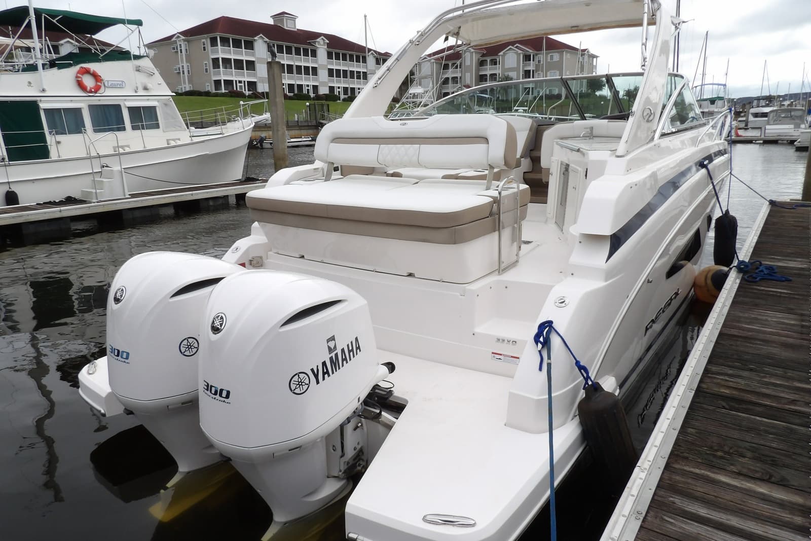2018 Regal 33 XO - Photo 7