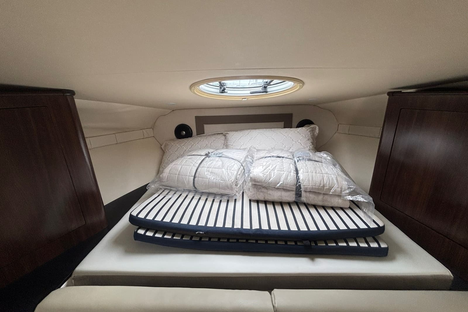 2018 Regal 33 XO - Photo 26