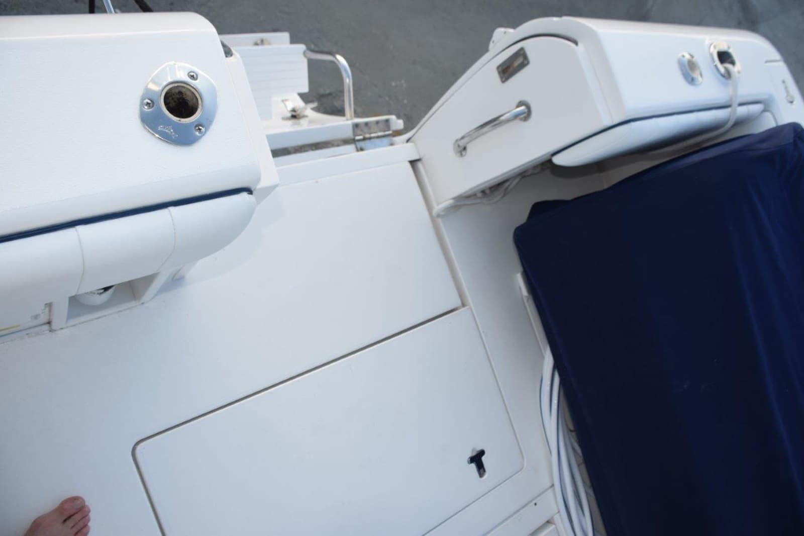2010 Intrepid 390 Sport Yacht - Photo 41