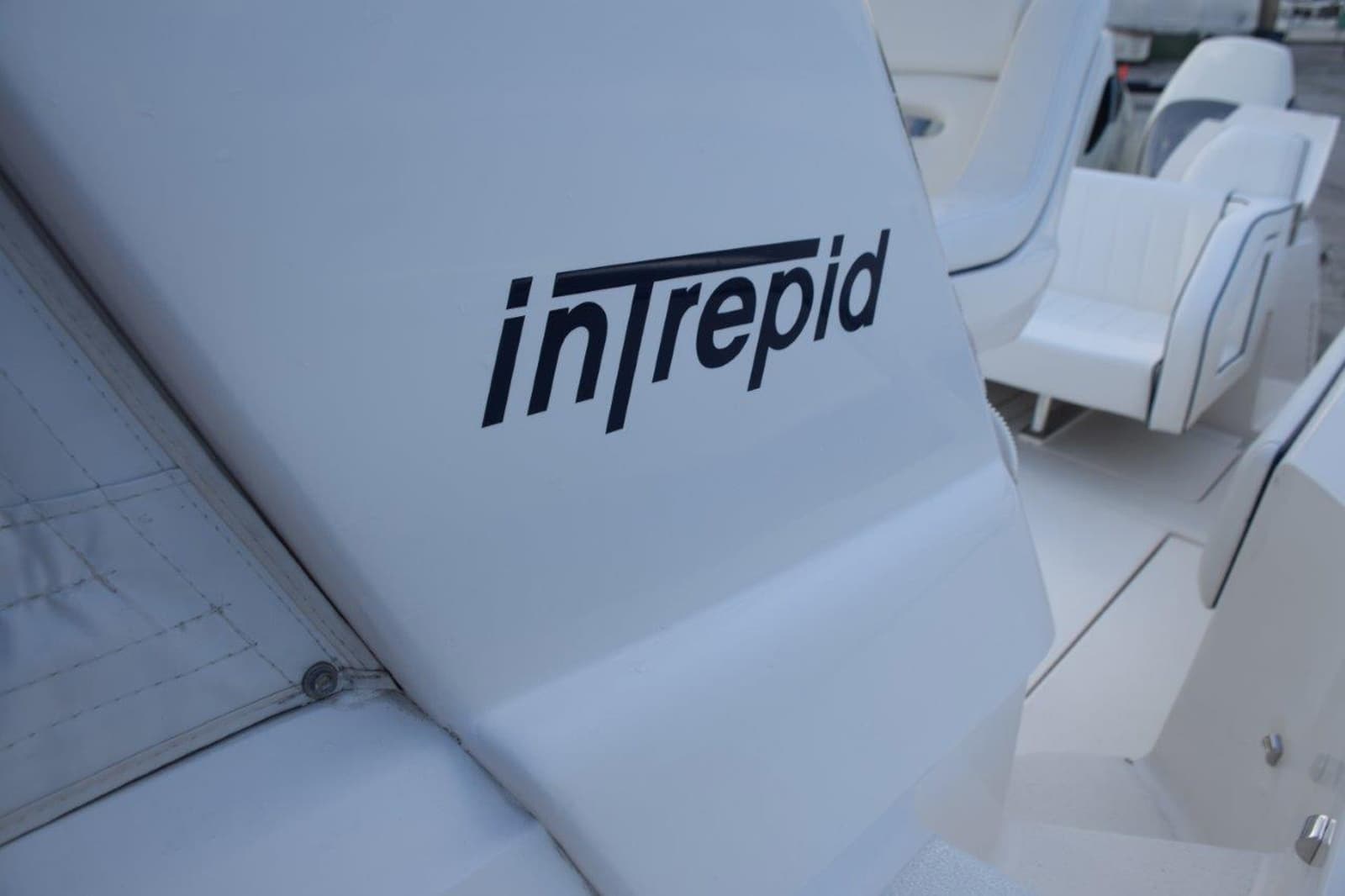 2010 Intrepid 390 Sport Yacht - Photo 36