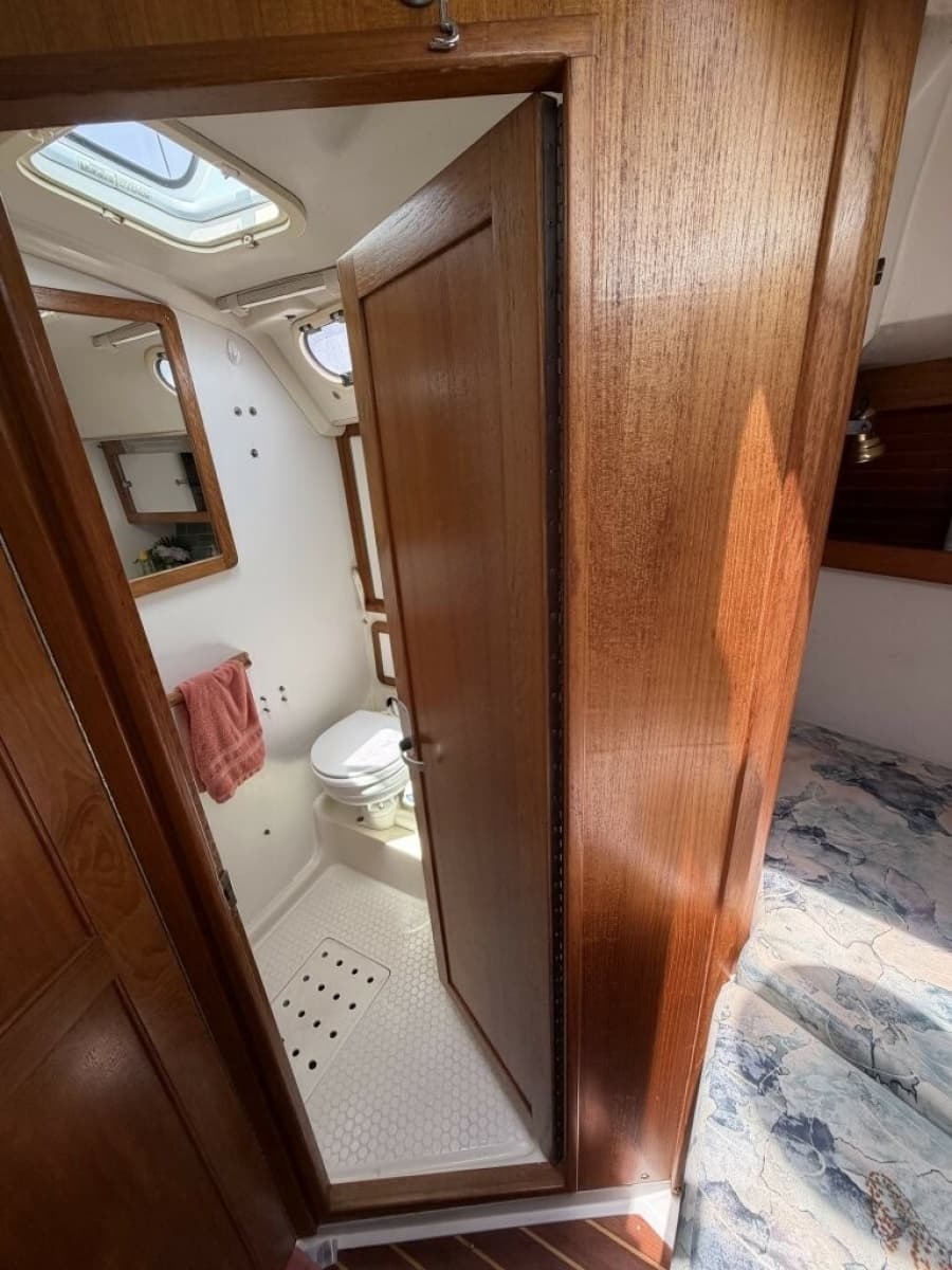 2001 Catalina 36 MK II - Photo 34