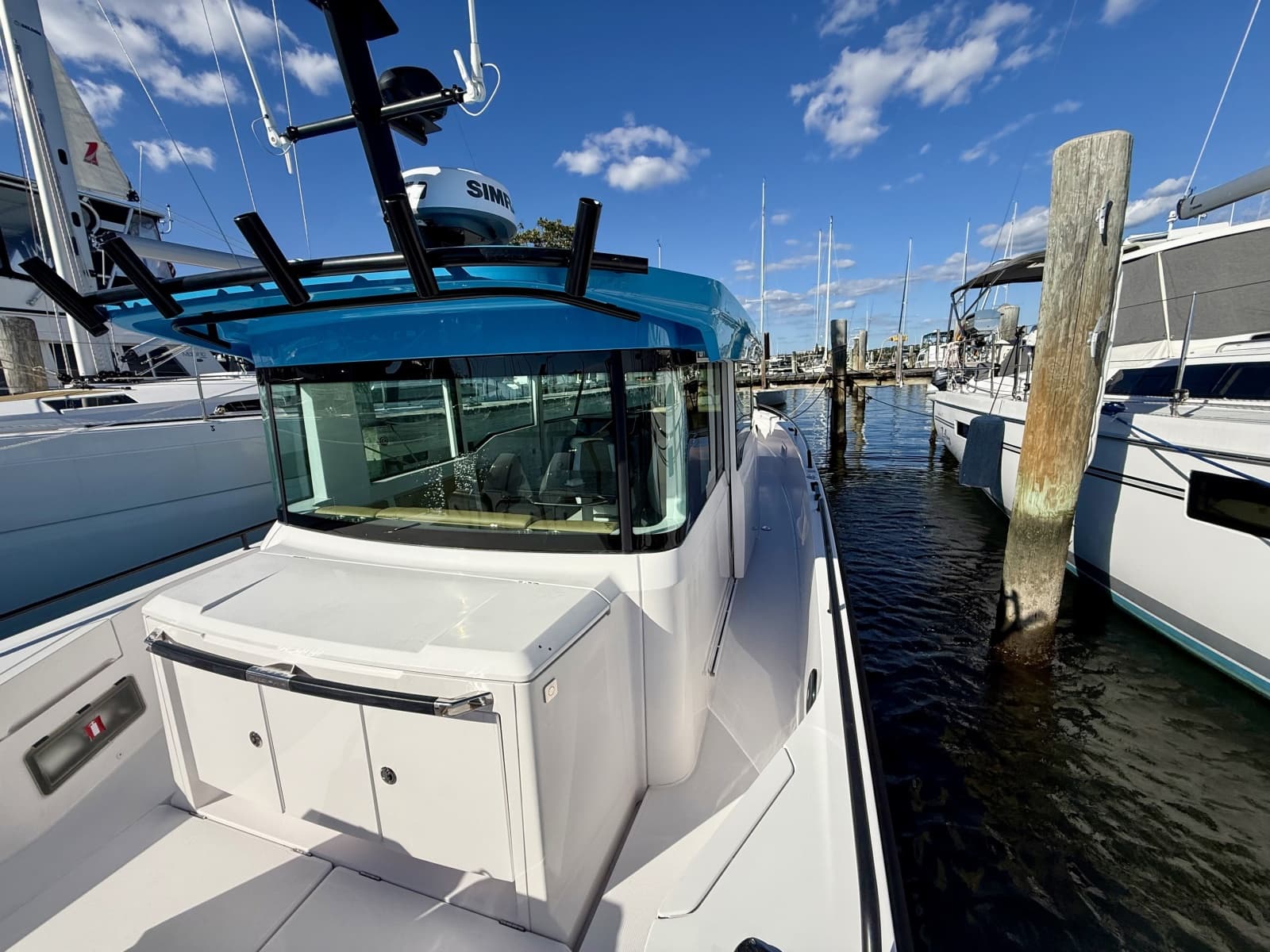 2021 Axopar 37 XC Cross Cabin - Photo 19