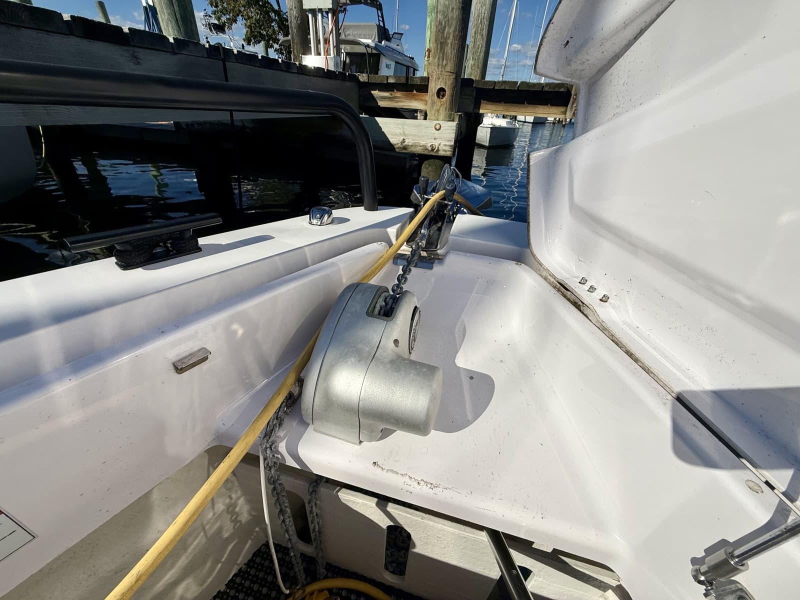 2021 Axopar 37 XC Cross Cabin - Photo 13