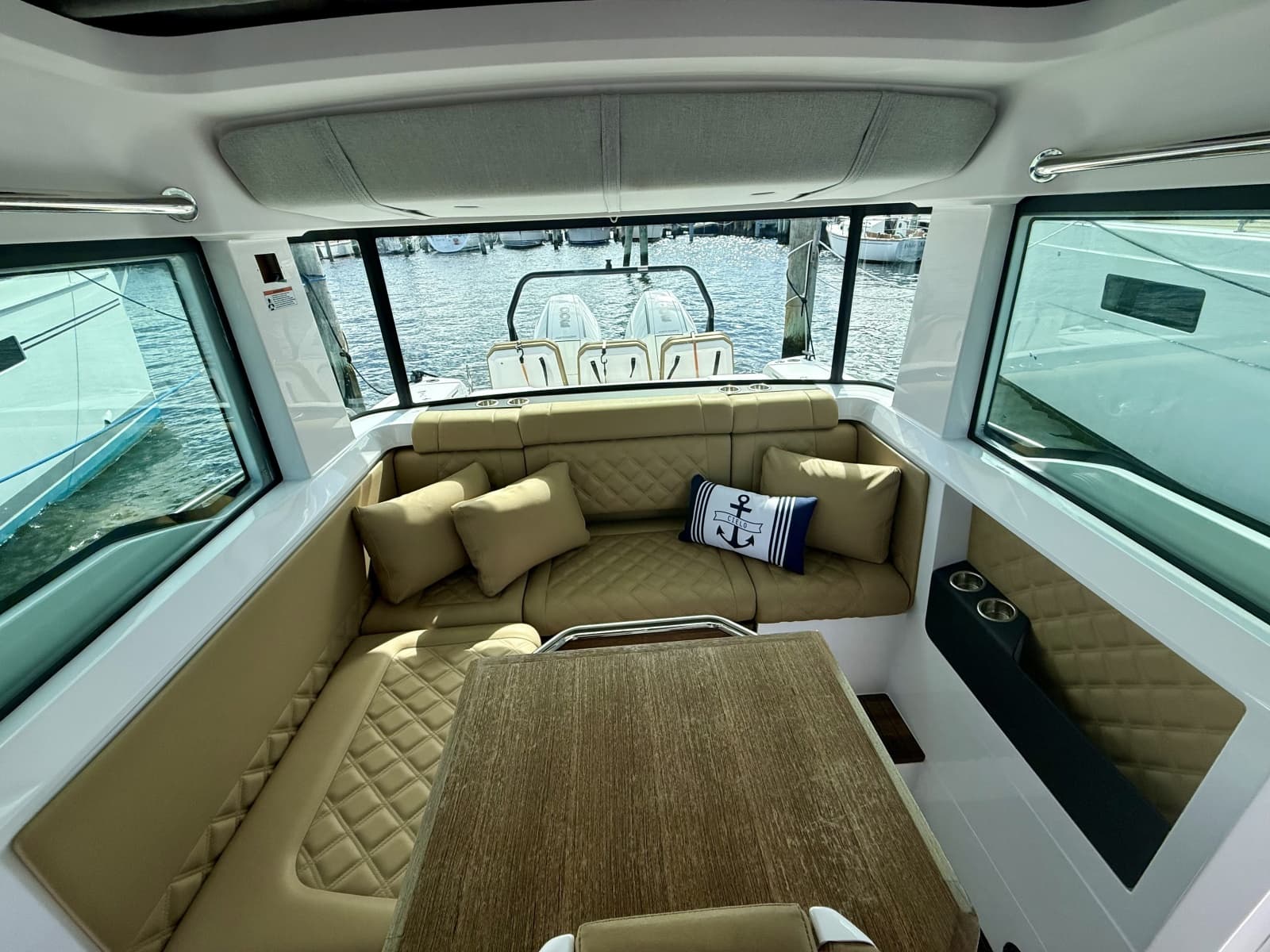2021 Axopar 37 XC Cross Cabin - Photo 28