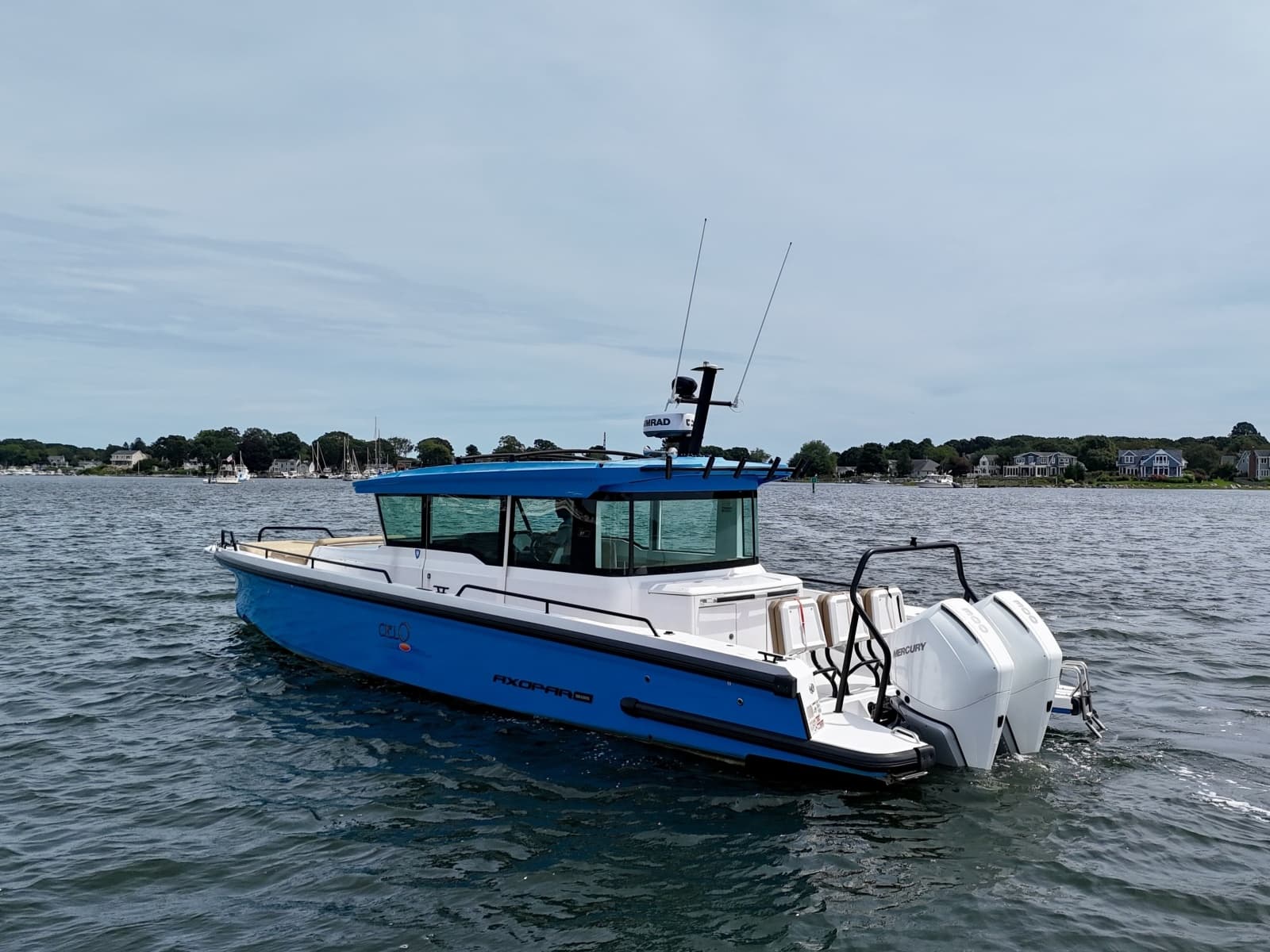 2021 Axopar 37 XC Cross Cabin - Photo 3