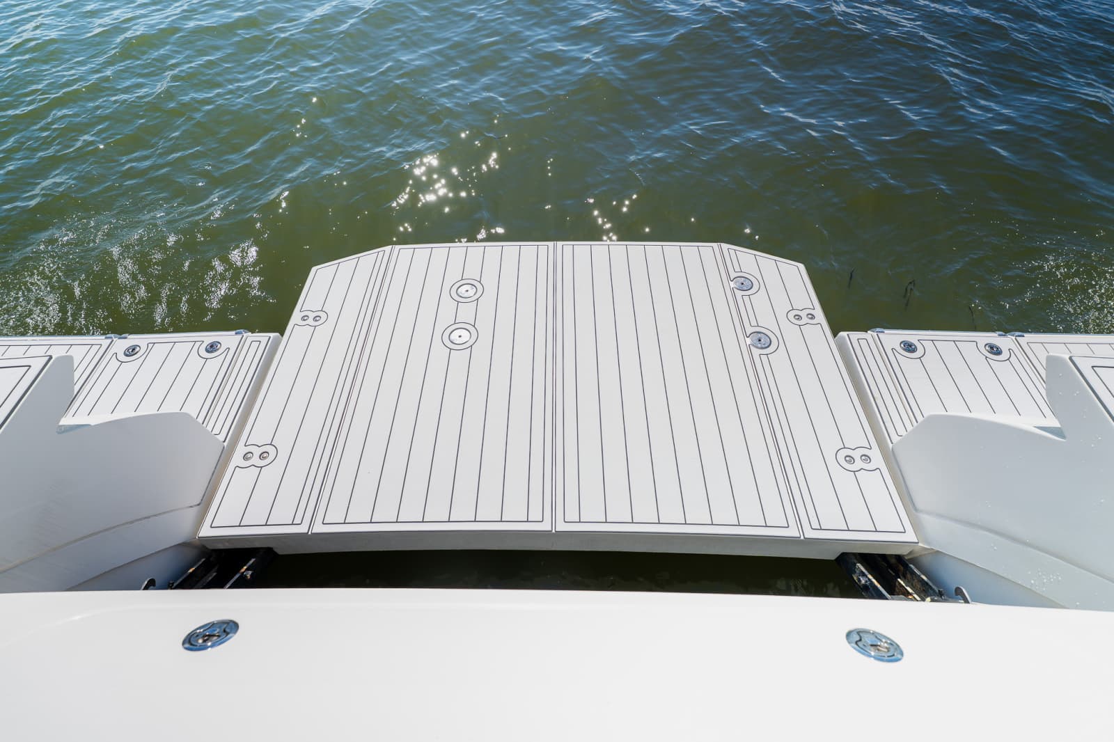 2022 Aquila 54 YACHT - Photo 32