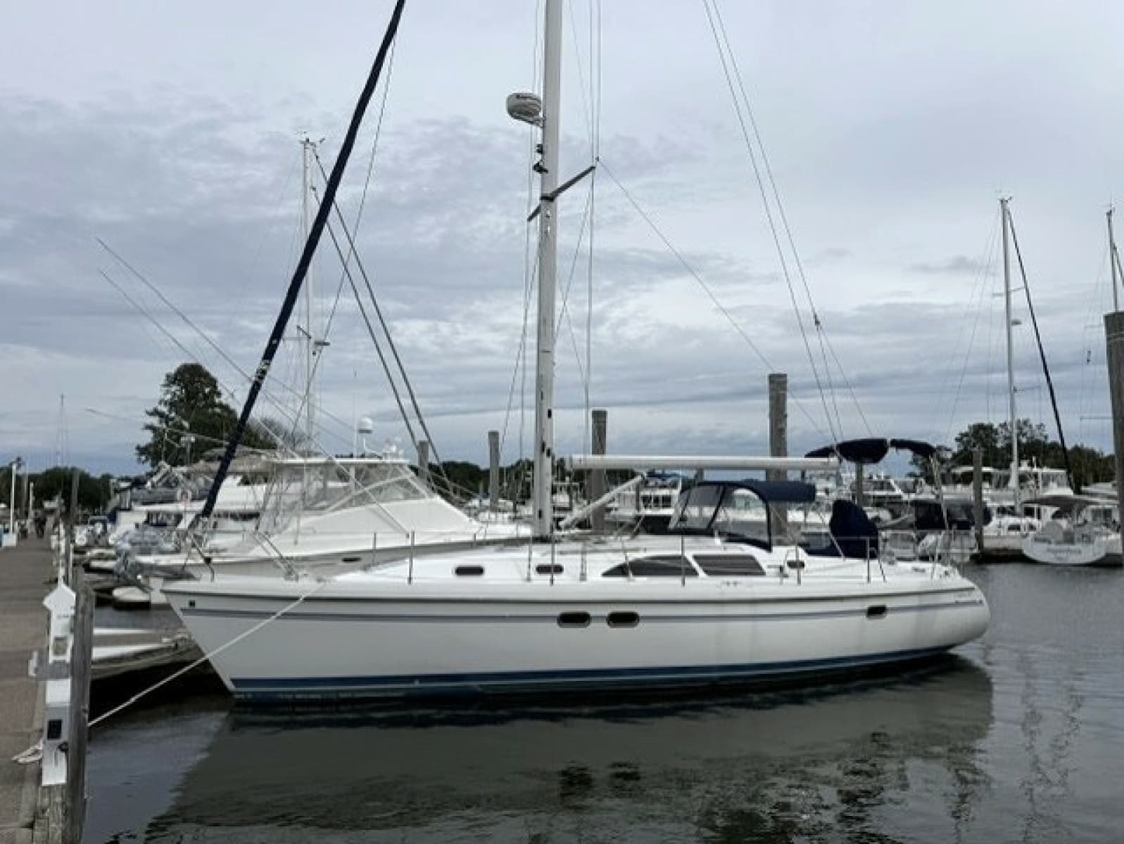 2009 Catalina 387 - Photo 2