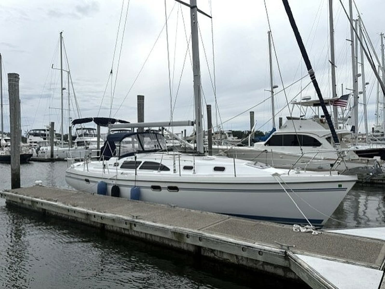 2009 Catalina 387 - Photo 1