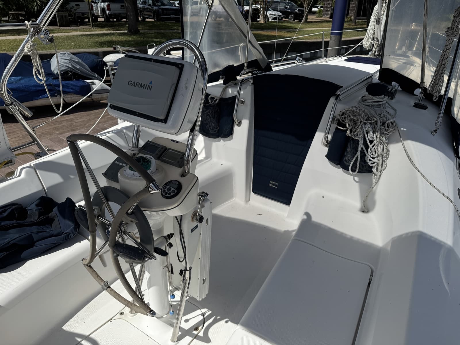 2007 Hunter 31 - Photo 14