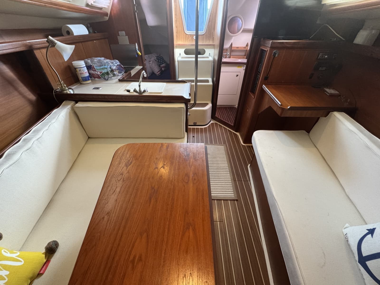2007 Hunter 31 - Photo 18