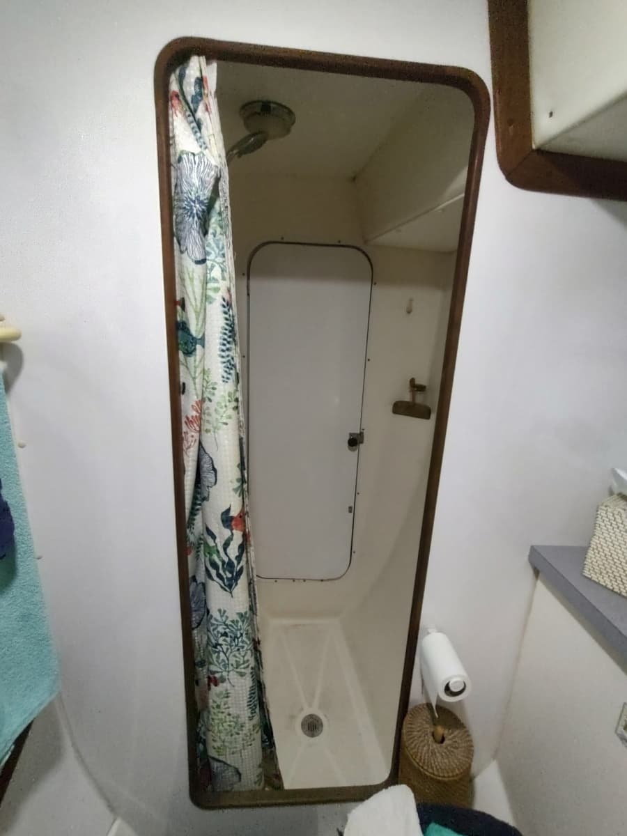 1998 Endeavour Catamaran 36 - Photo 41