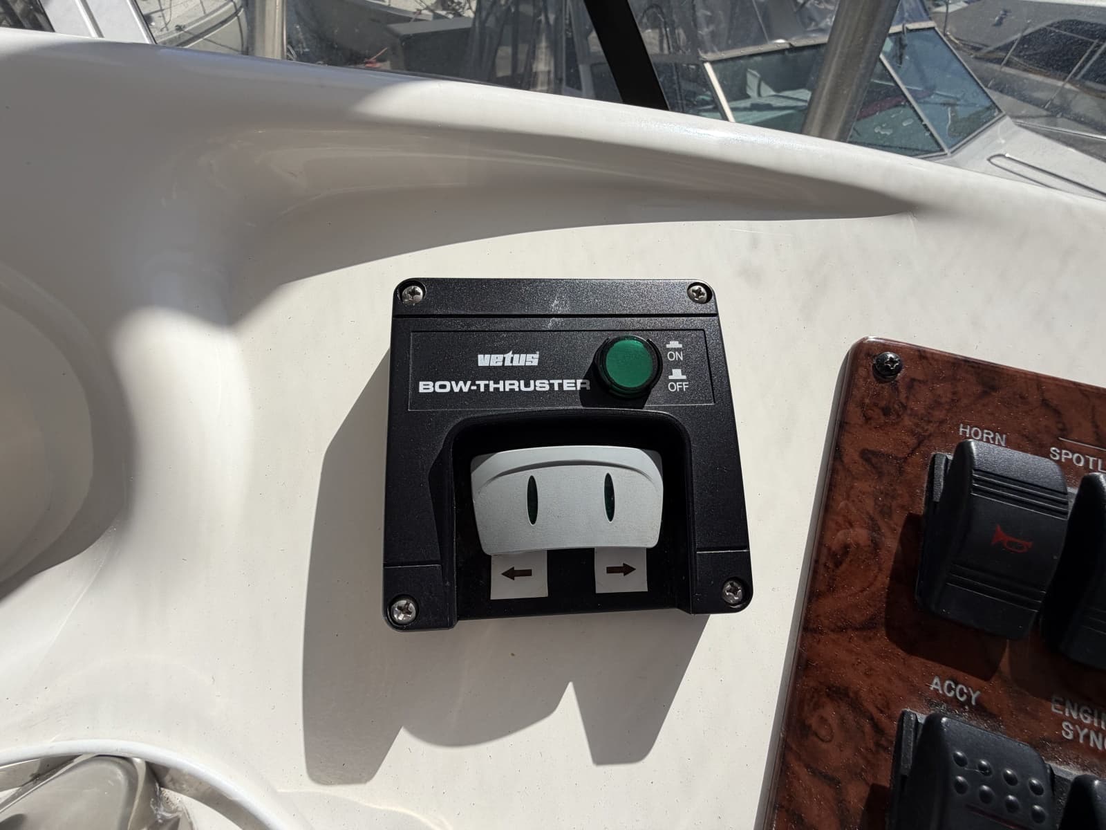 2000 Sea Ray 380 Aft Cabin - Photo 42