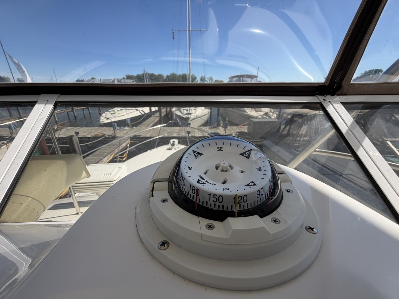 2000 Sea Ray 380 Aft Cabin - Photo 48