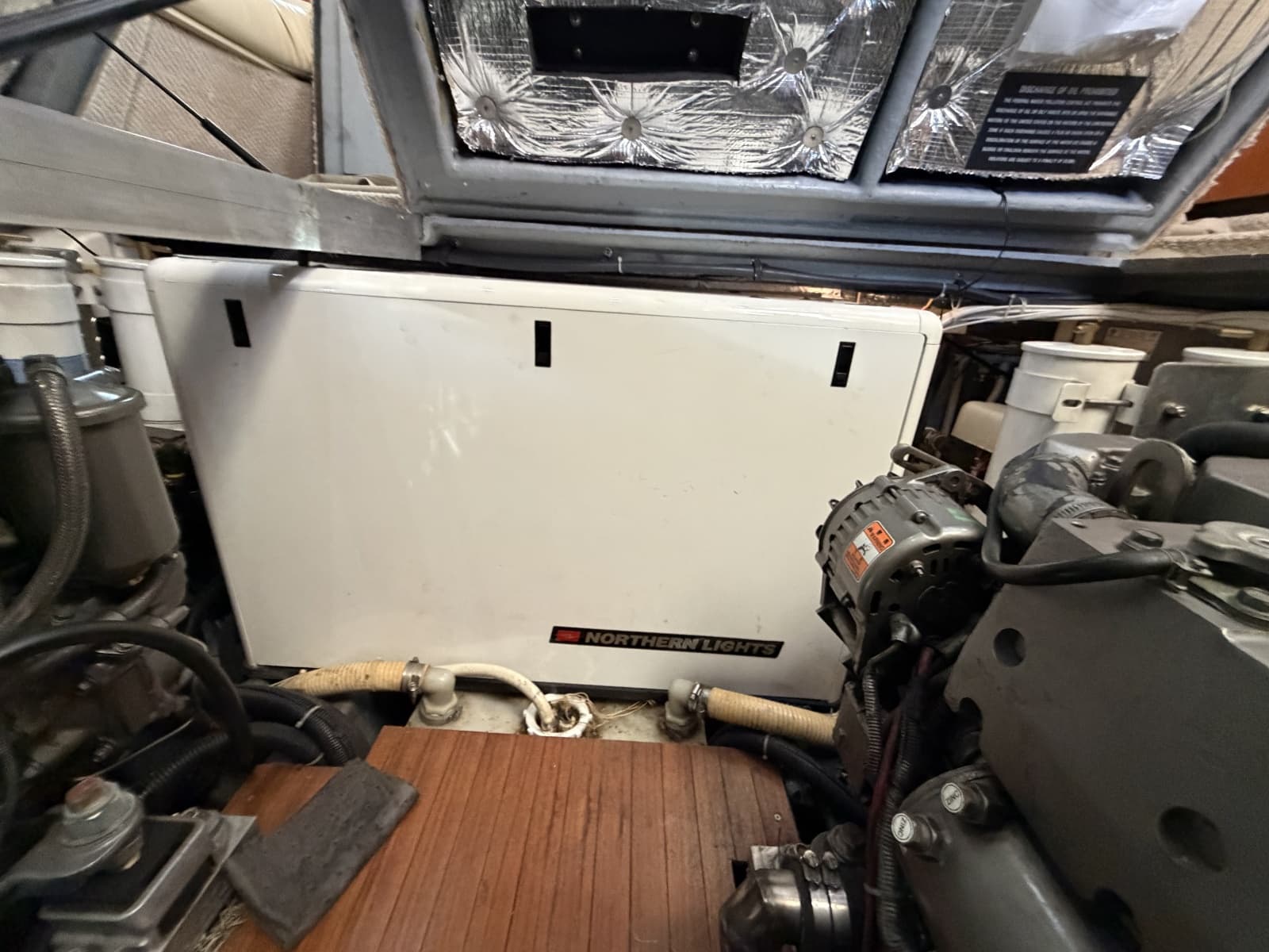 2000 Sea Ray 380 Aft Cabin - Photo 93