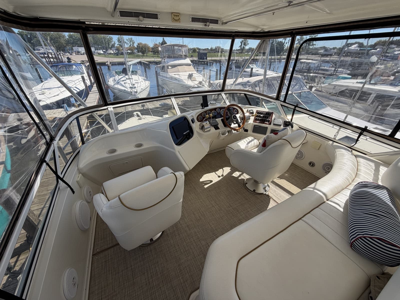 2000 Sea Ray 380 Aft Cabin - Photo 33