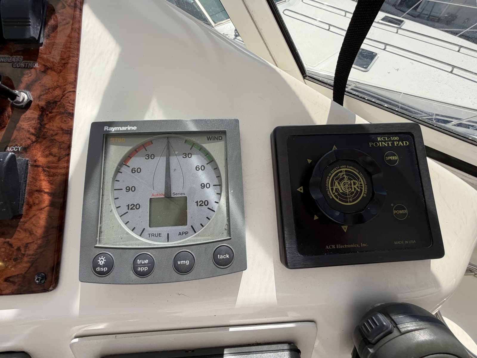 2000 Sea Ray 380 Aft Cabin - Photo 40