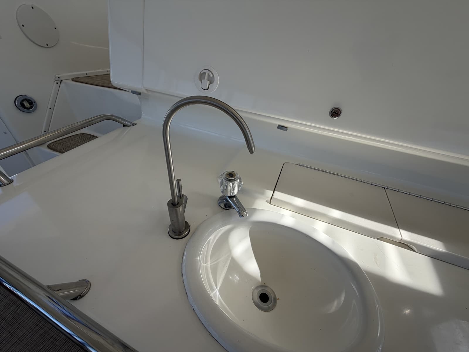 2000 Sea Ray 380 Aft Cabin - Photo 28