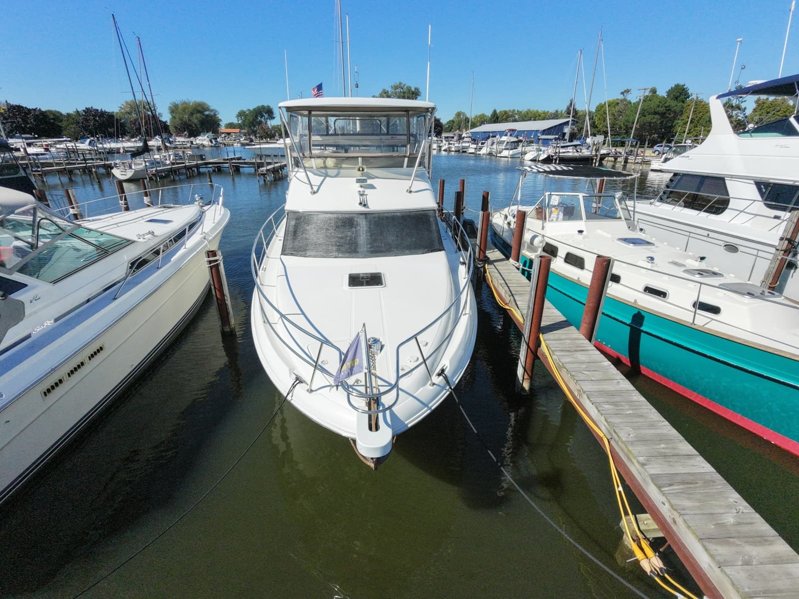 2000 Sea Ray 380 Aft Cabin - Photo 7