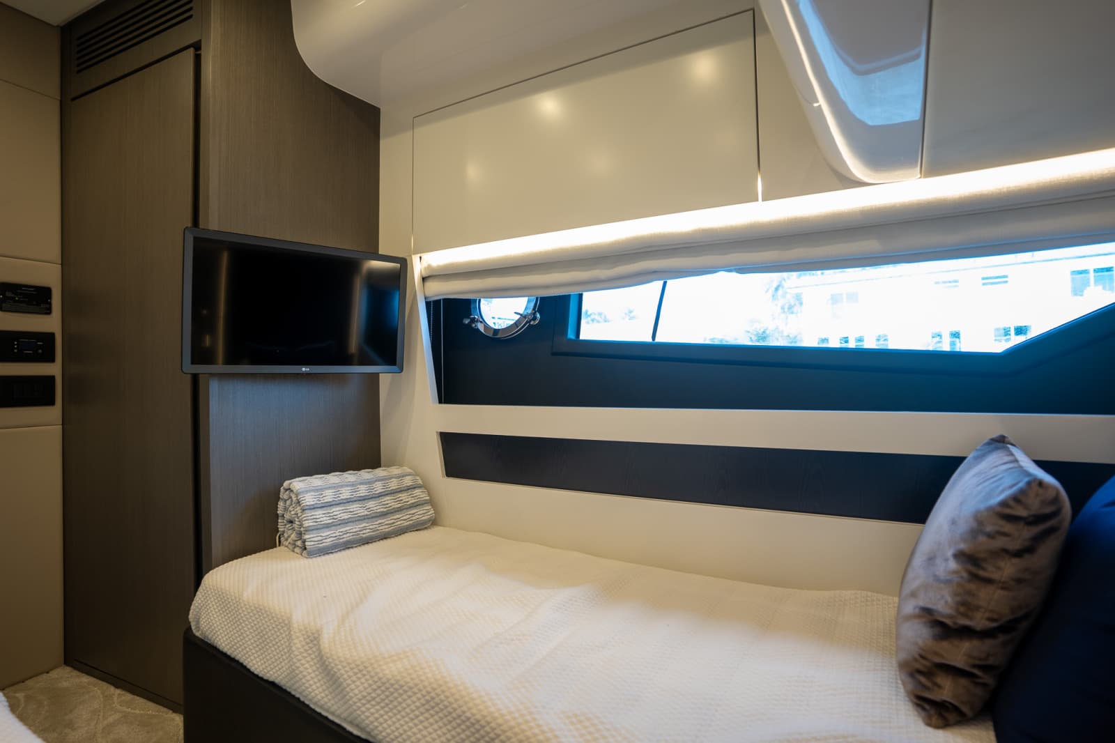 2022 Azimut S6 - Photo 22
