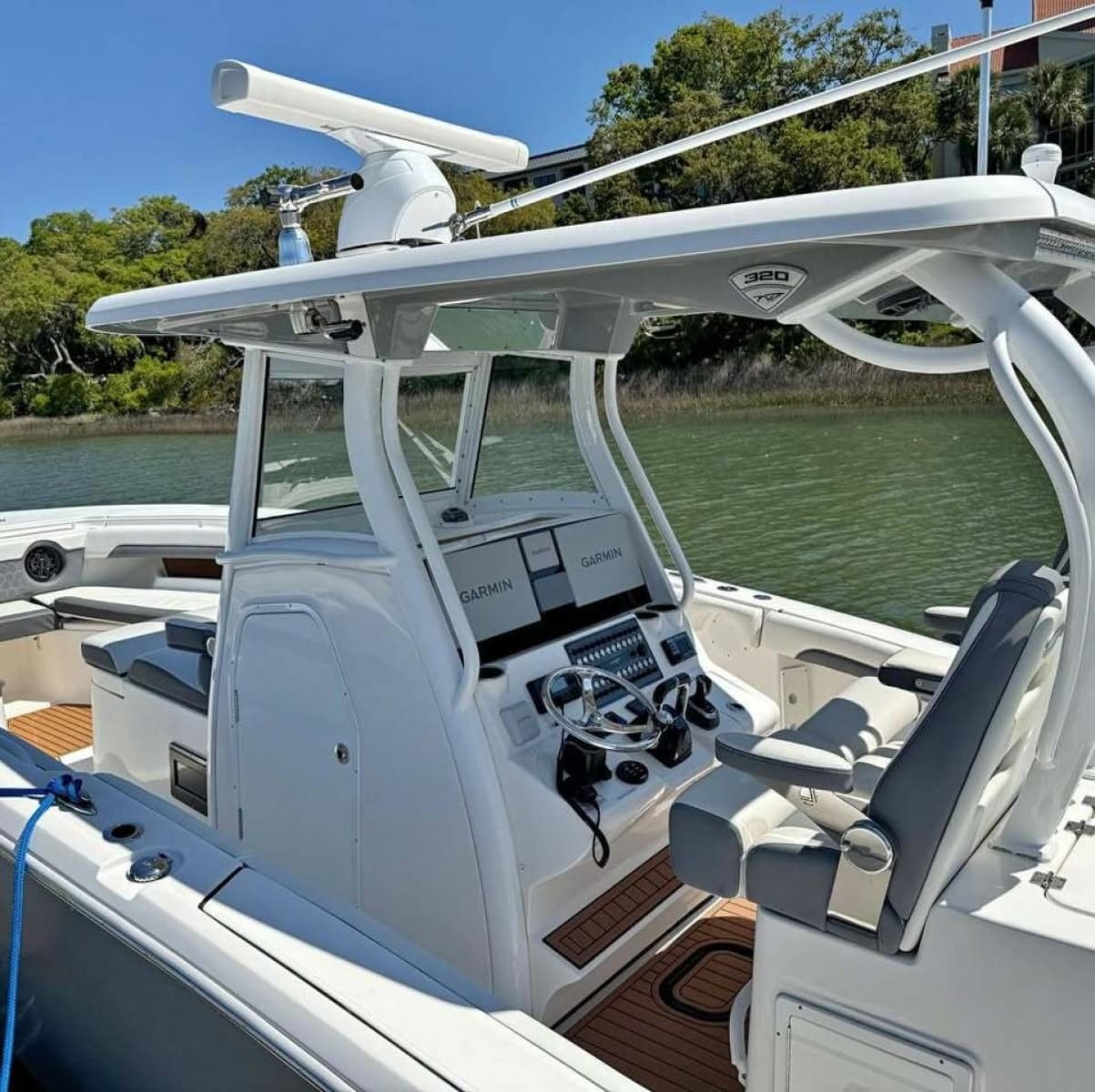 2018 Tidewater 320 CC - Photo 2
