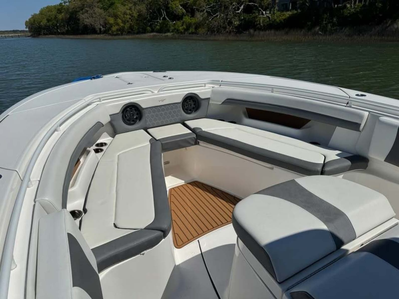 2018 Tidewater 320 CC - Photo 10