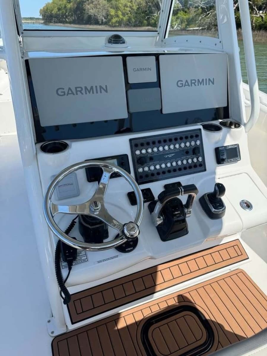 2018 Tidewater 320 CC - Photo 3