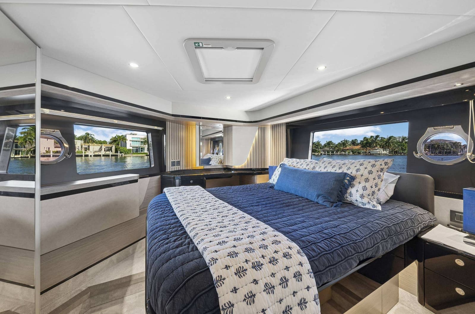 2022 Absolute Navetta 58 - Photo 61