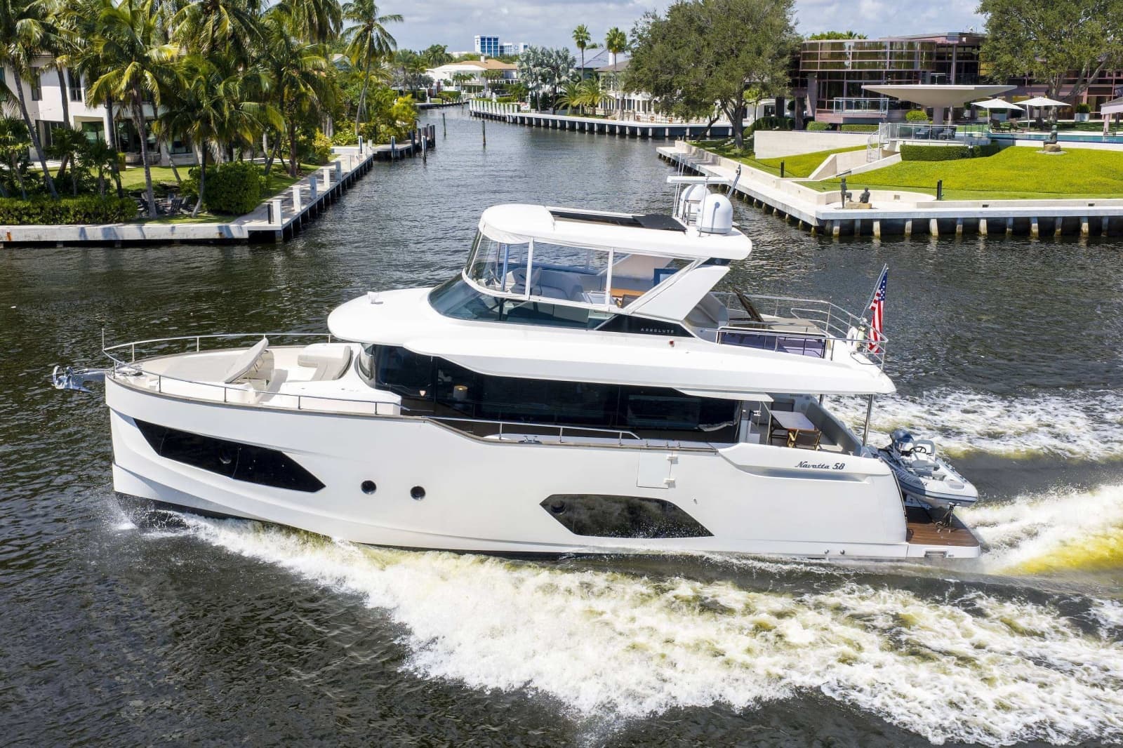 2022 Absolute Navetta 58 - Photo 5