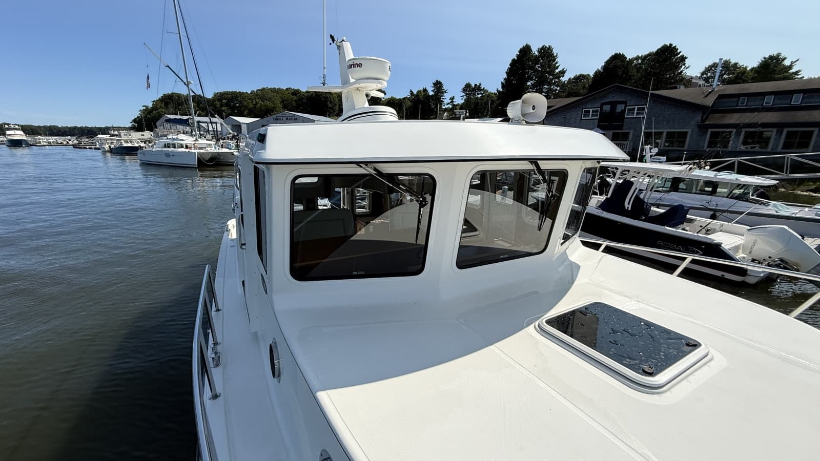 2012 American Tug  - Photo 13