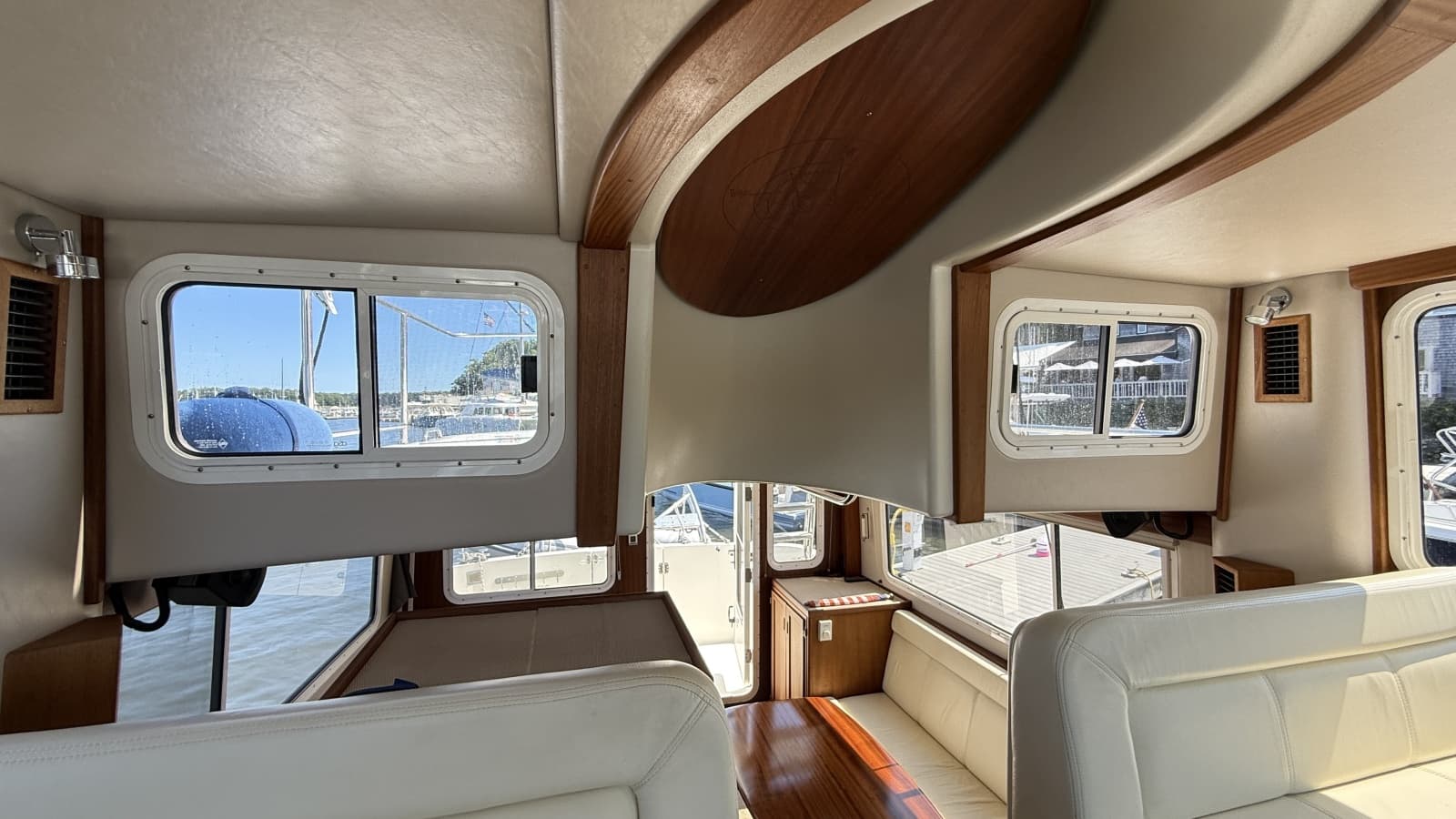 2012 American Tug  - Photo 65
