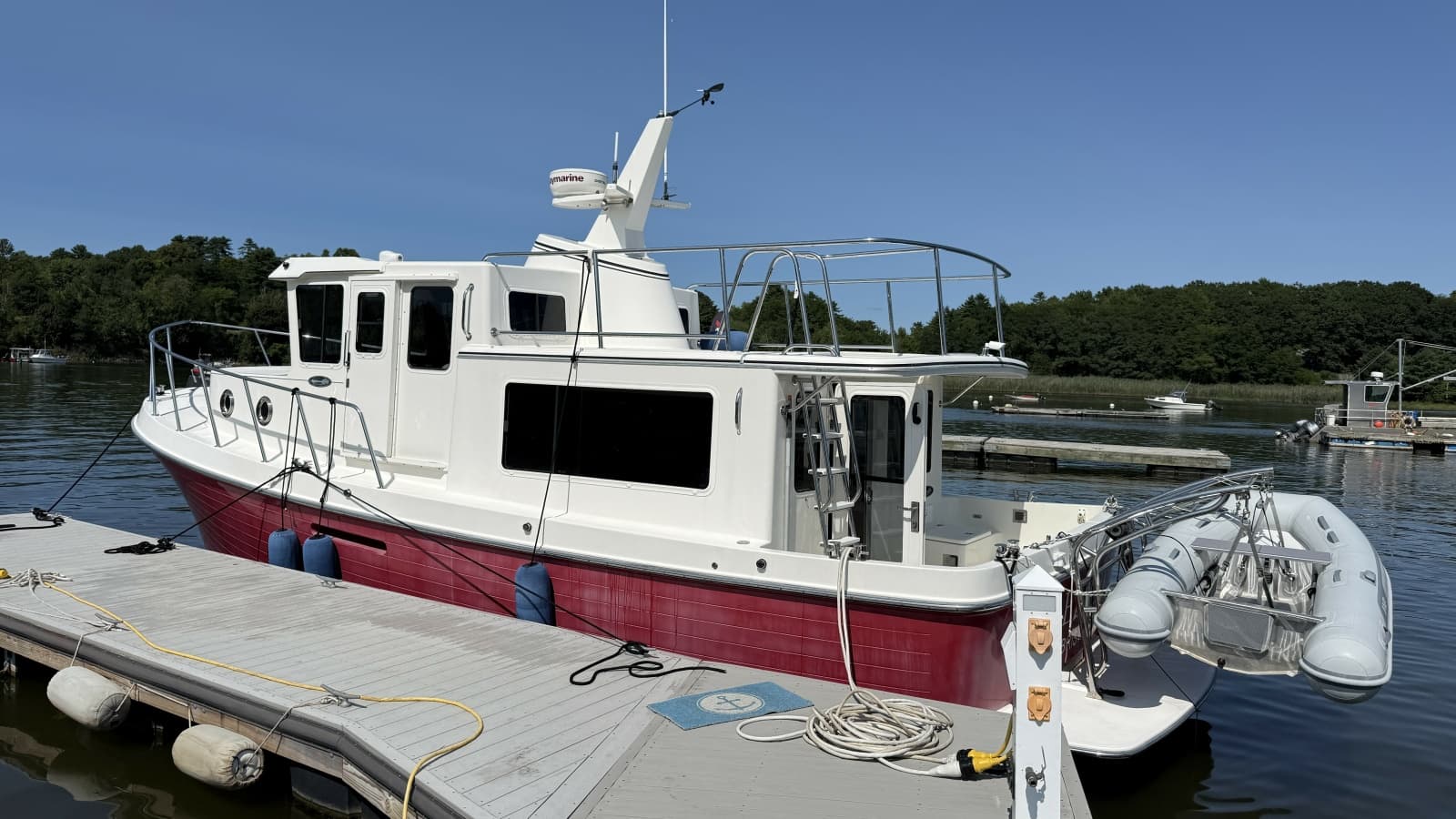 2012 American Tug  - Photo 1