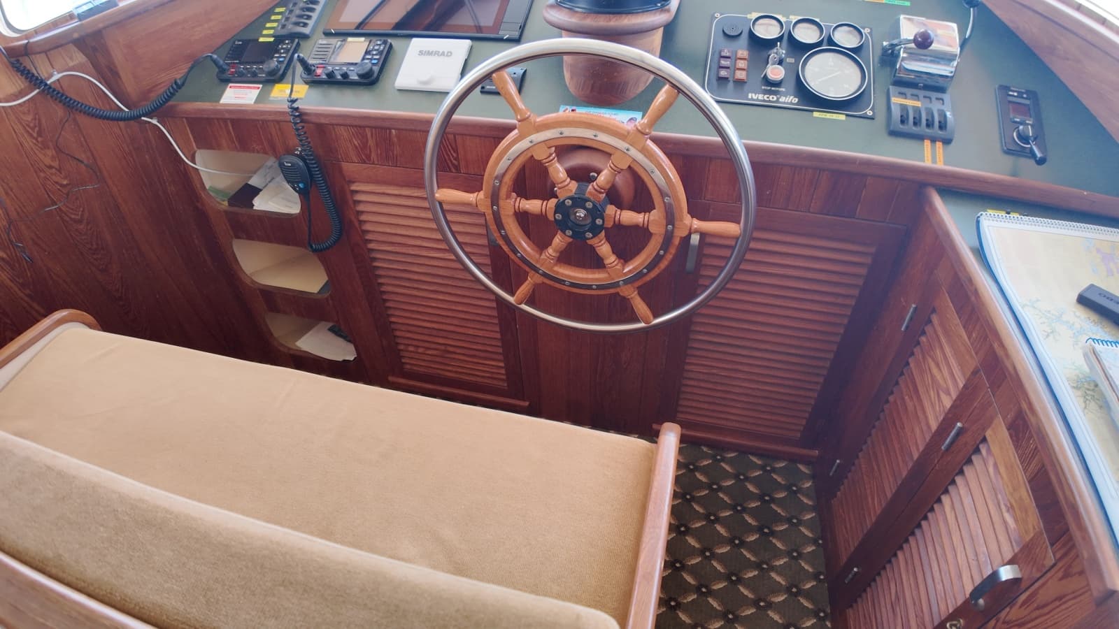 1993 Holland 50 Custom Trawler - Photo 7