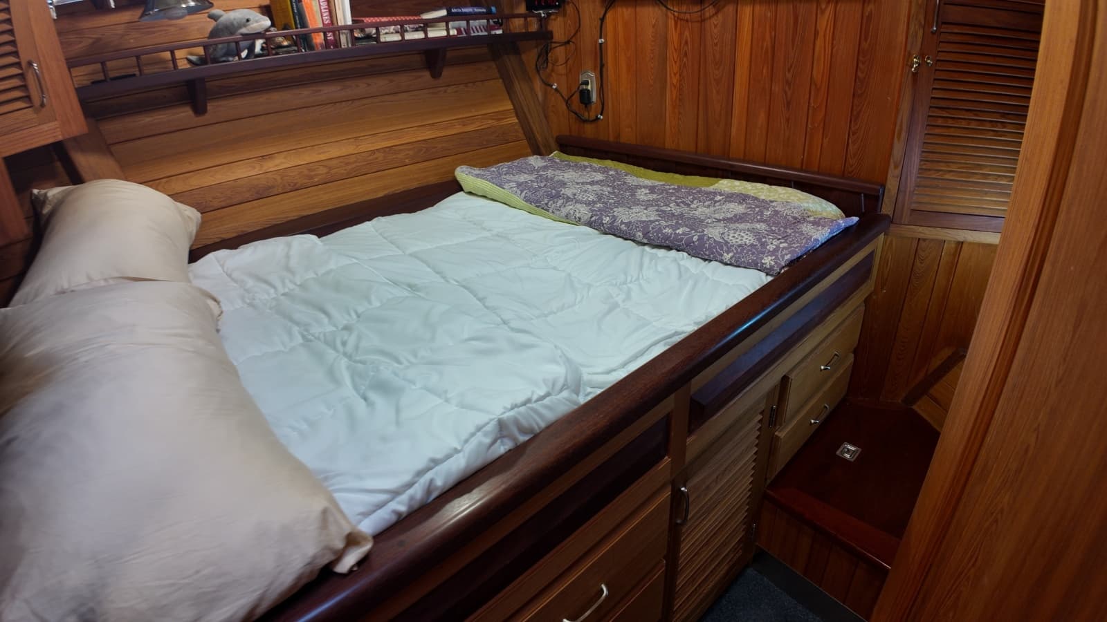 1993 Holland 50 Custom Trawler - Photo 24