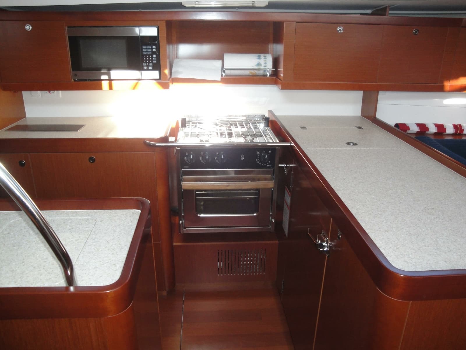 2012 Beneteau Oceanis 50 - Photo 4