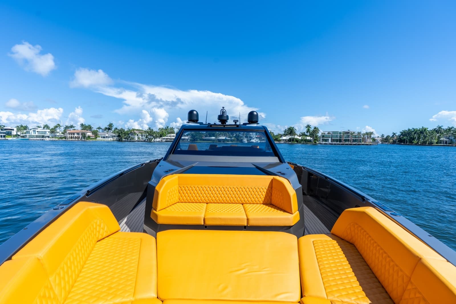 2026 Vanquish Yachts 55 Veloce - Photo 16